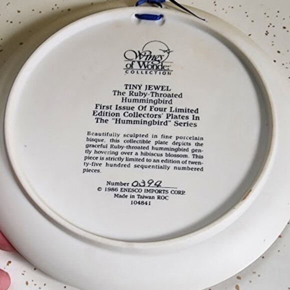 Wings of Wonder Collection "Tiny Jewel" Limited Edition Collectors Plate - Picture 2 of 2